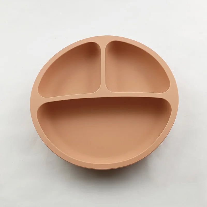 Smile-Face Suction Baby Plate – Non-Slip Silicone Toddler Bowl (BPA-Free) Mealtime just got mess-proof!