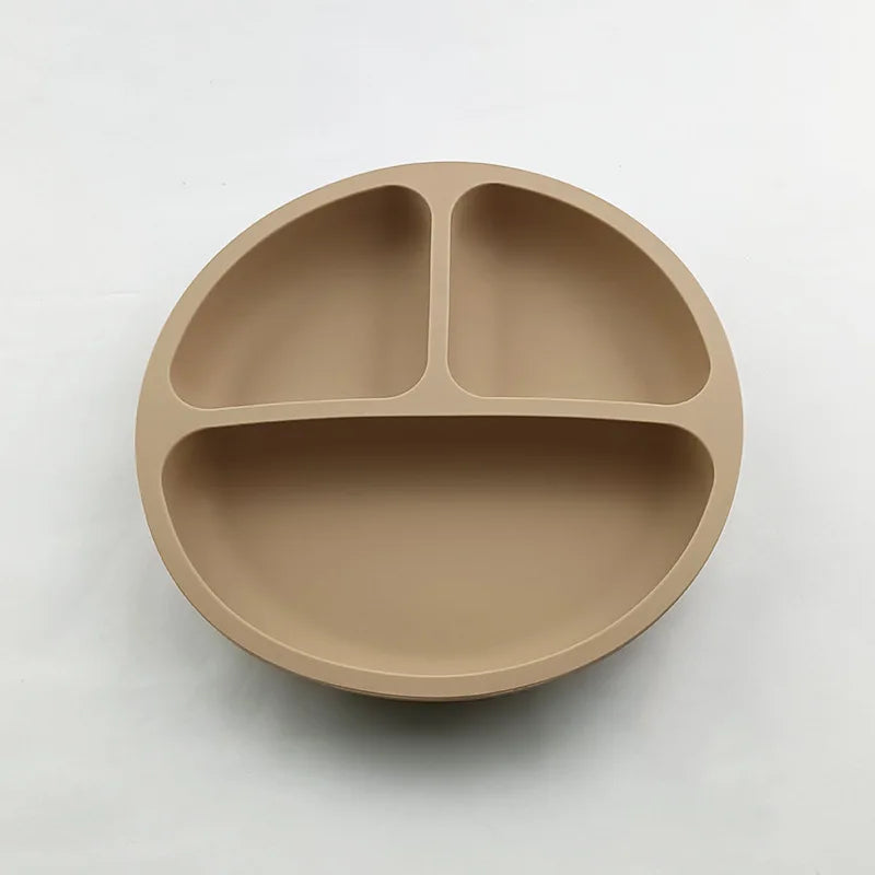 Smile-Face Suction Baby Plate – Non-Slip Silicone Toddler Bowl (BPA-Free) Mealtime just got mess-proof!