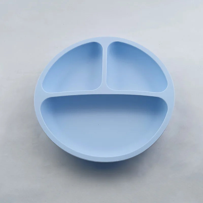 Smile-Face Suction Baby Plate – Non-Slip Silicone Toddler Bowl (BPA-Free) Mealtime just got mess-proof!