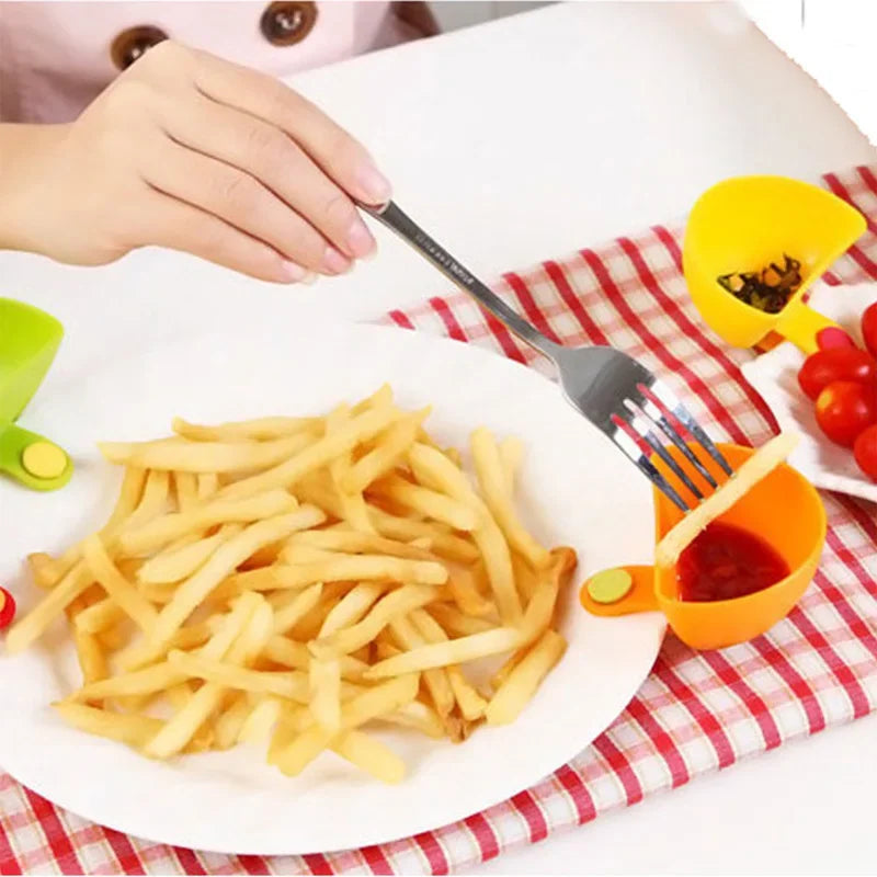 4-Piece Clip-On Condiment Bowls Set – Space-Saving Sauce Dishes for Neat & Tidy Kitchen Organisation