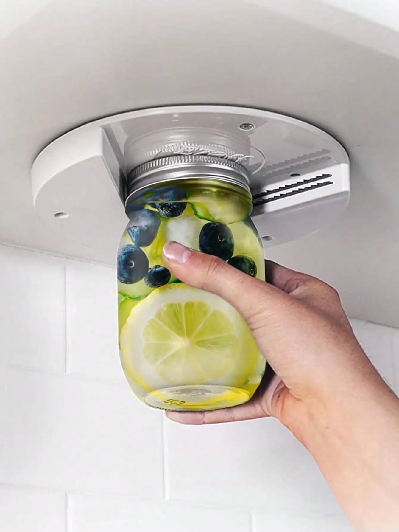 360° Rotating Can Opener – Effortless, Smooth & Safe Opening Every Time!